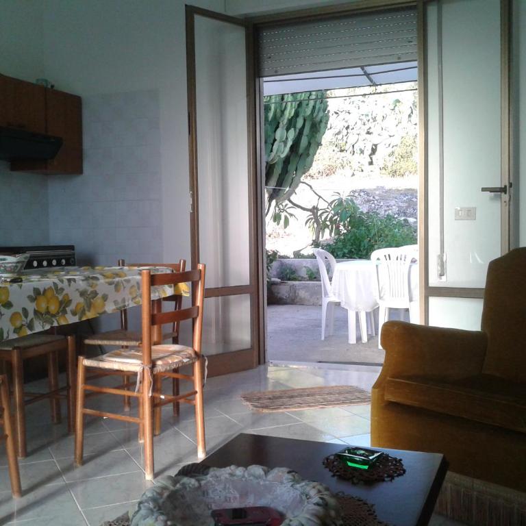 Rocca tagliata Marsala - Casa con 2 Camere da Letto - 4