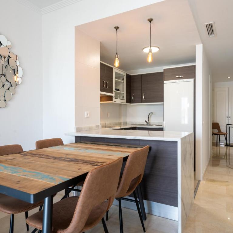 13 Modern apt for 6 guest with shared pool in Manilva Andalucia - Apartamento con vistas al jardín - 33