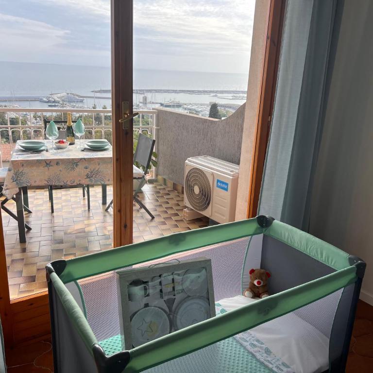 Bilocale VISTA MARE e Parcheggio privato - Appartamento con 1 Camera da Letto - 22