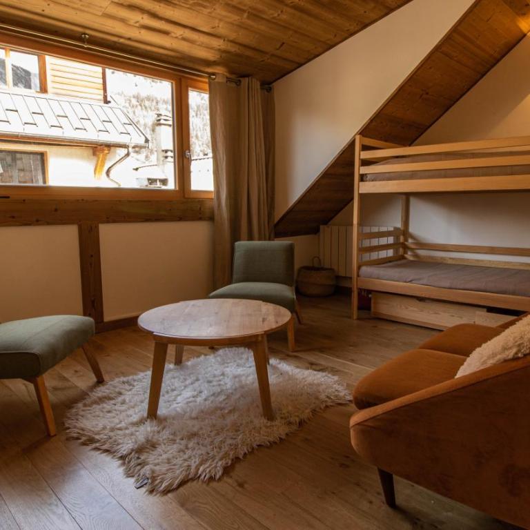 Chalet Peak Noir entier 12pers - Cosy House Peak Noir for 12people - Maison 5 Chambres - 11