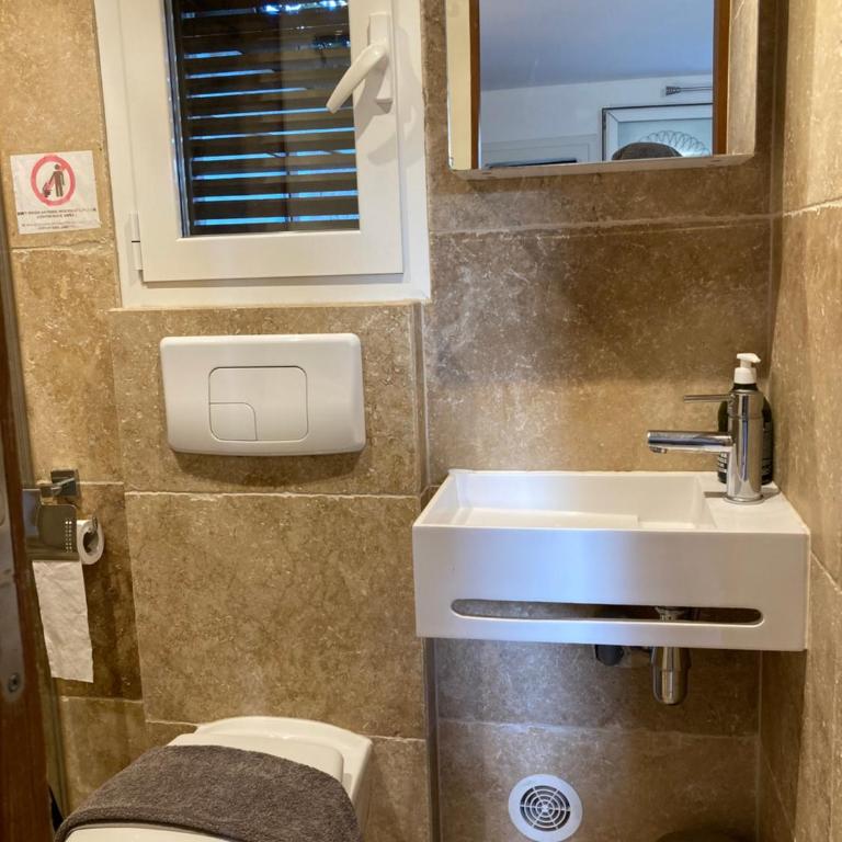 Locations au centre-ville de Porto-Vecchio, jardin, terrasse, parking privé - Haus mit 1 Schlafzimmer - 4