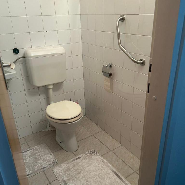 Iris - One-Bedroom Apartment - 18