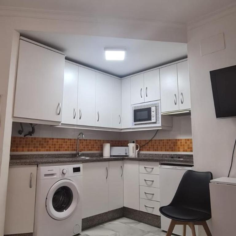 Apartamento a 2 minutos de la playa y centro - Apartamento de 2 dormitorios - 8