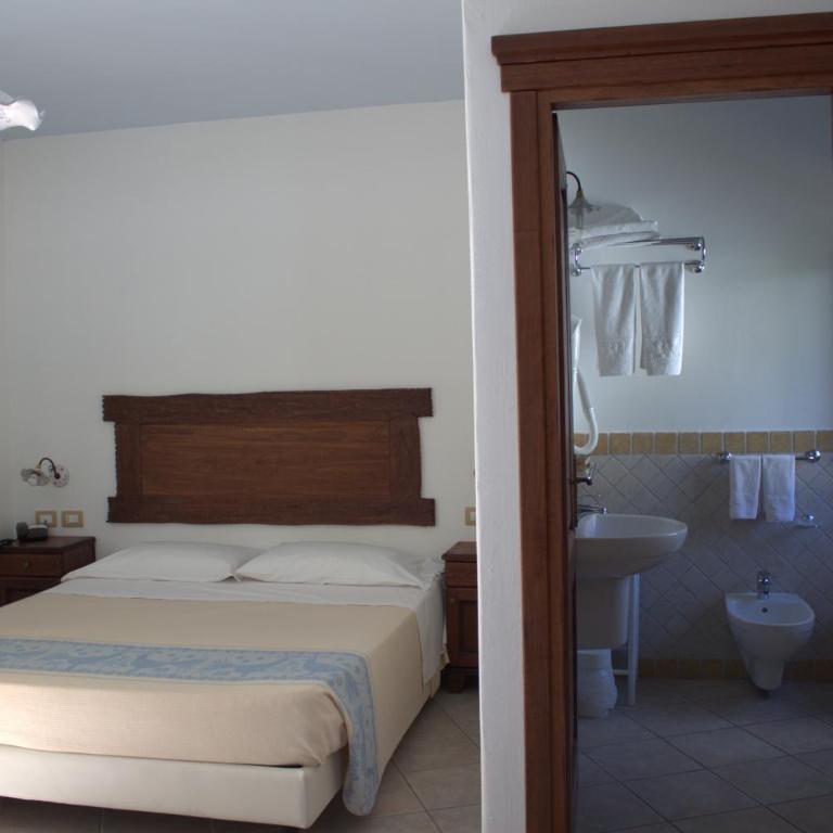 Hotel Resort Nuraghe Arvu - Camera Matrimoniale Standard - 9