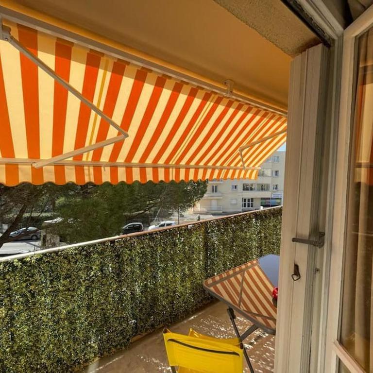 FREJUS PLAGE magnifique studio tout comfort - One-Bedroom Apartment - 17