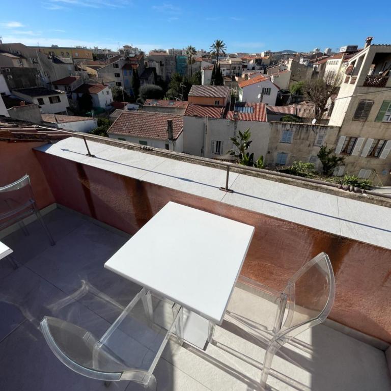 Rue Guillaumont heart of old Antibes - Maison de Ville 3 Chambres - 16