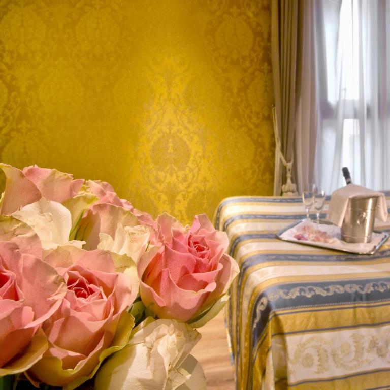 Residenza Goldoni - Camera Superior Matrimoniale/Doppia con Letti Singoli - 8