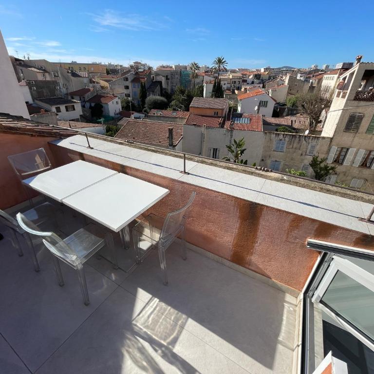 Rue Guillaumont heart of old Antibes - Maison de Ville 3 Chambres - 22