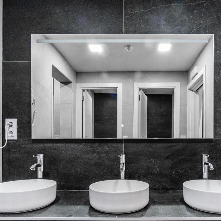 Hostel Center Madrid - Bed in 4-Bed Female Dormitory Room - 10