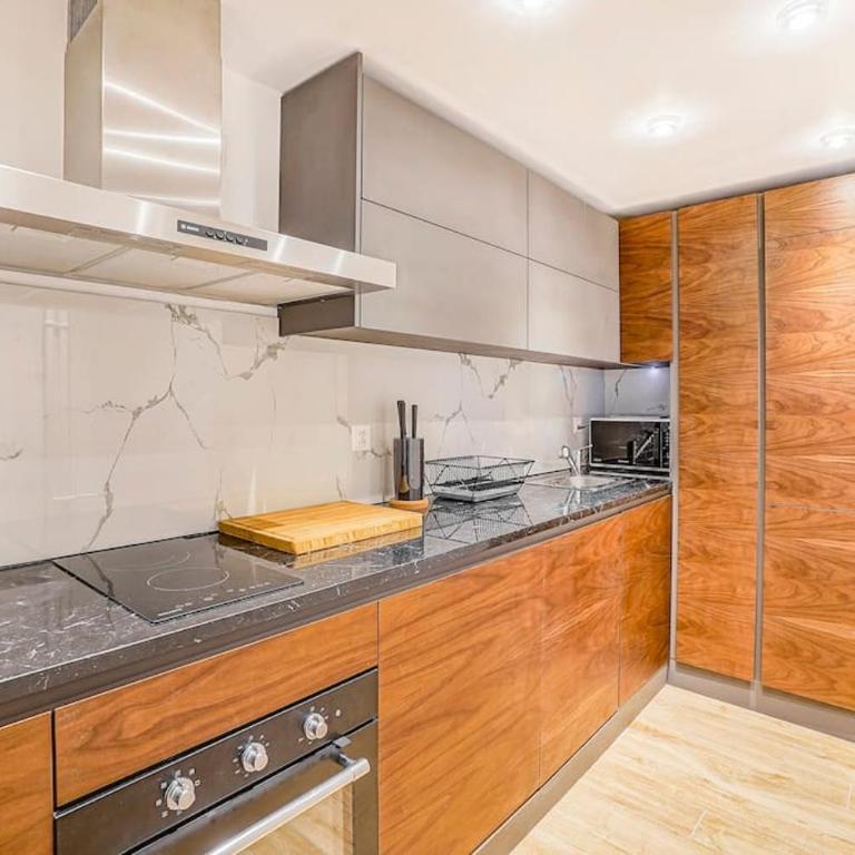 Montreux exclusive and classy flat - Three-Bedroom Apartment - 3