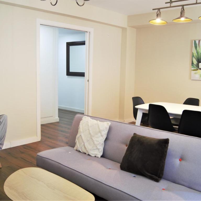 Home Sweet Home junto a Mezquita / Wifi / Parking - Three-Bedroom Apartment - 18