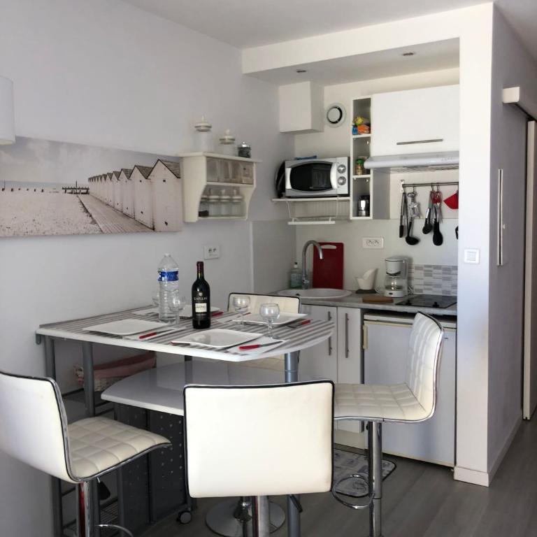 Charmant studio à Cros de Cagnes - Studio - Vue sur Mer - 4