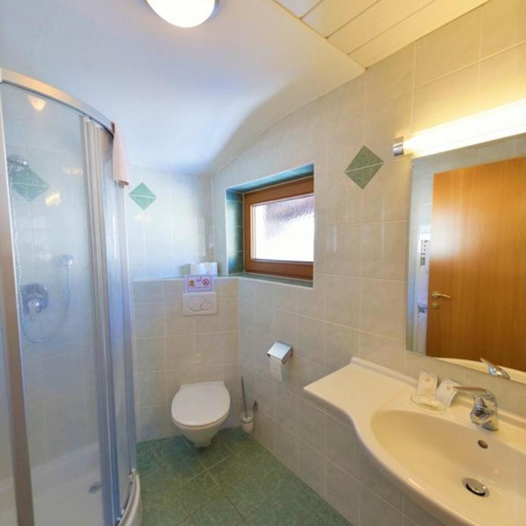 Hotel Feichter - Standard Dreibettzimmer - 2