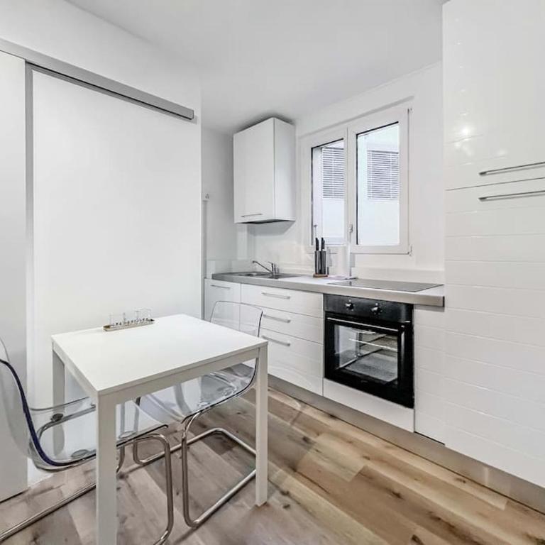 Bright studio in the center of Montreux - Apartment mit 1 Schlafzimmer - 2