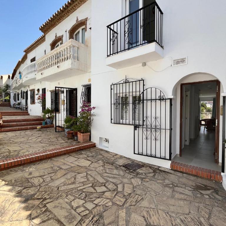 Nerja Paradise Rentals - Villa Encanto - Villa - 45