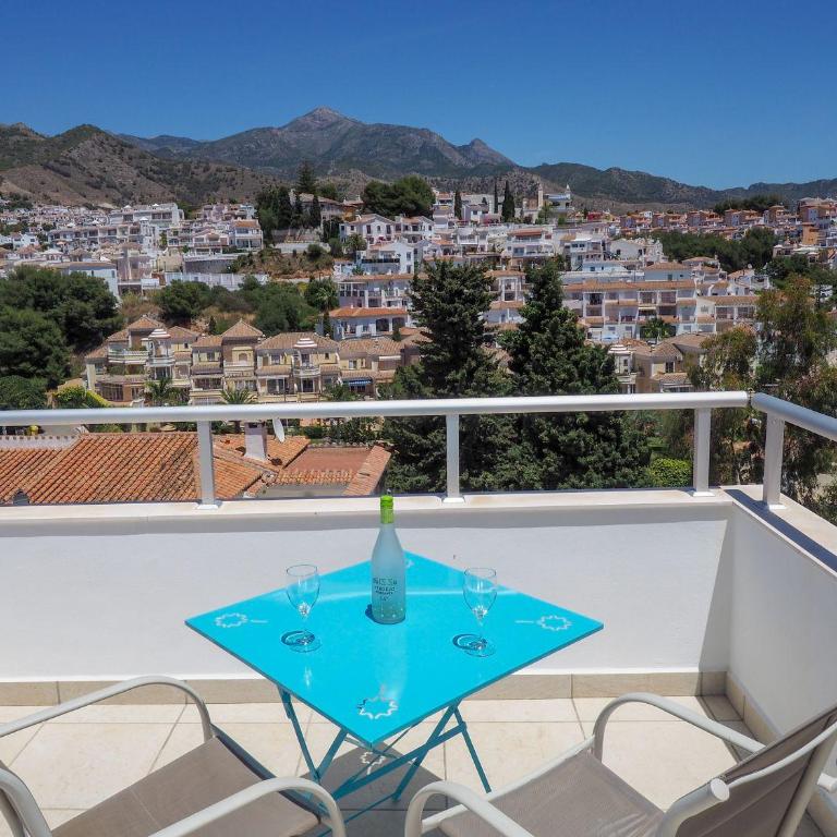 Nerja Paradise Rentals - Villa Jade - Villa - 32