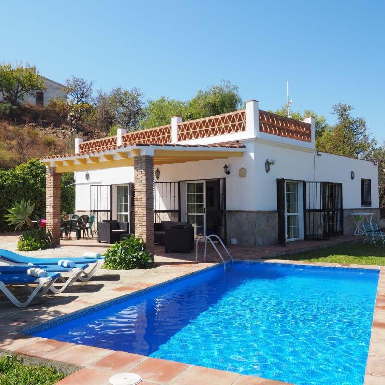 Nerja Paradise Rentals - Villa Los Girasoles - Villa - 1