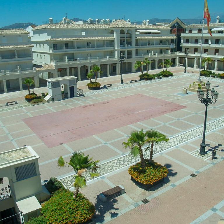 Nerja Paradise Rentals - City Center Apt Plaza España - Apartamento - 3