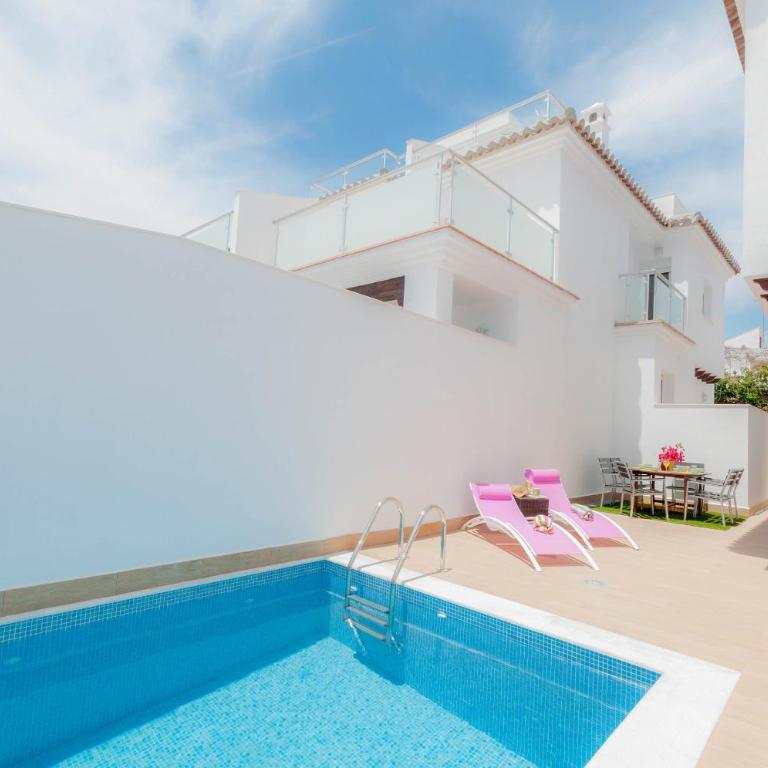 Nerja Paradise Rentals - Villa Lily - Villa - 11
