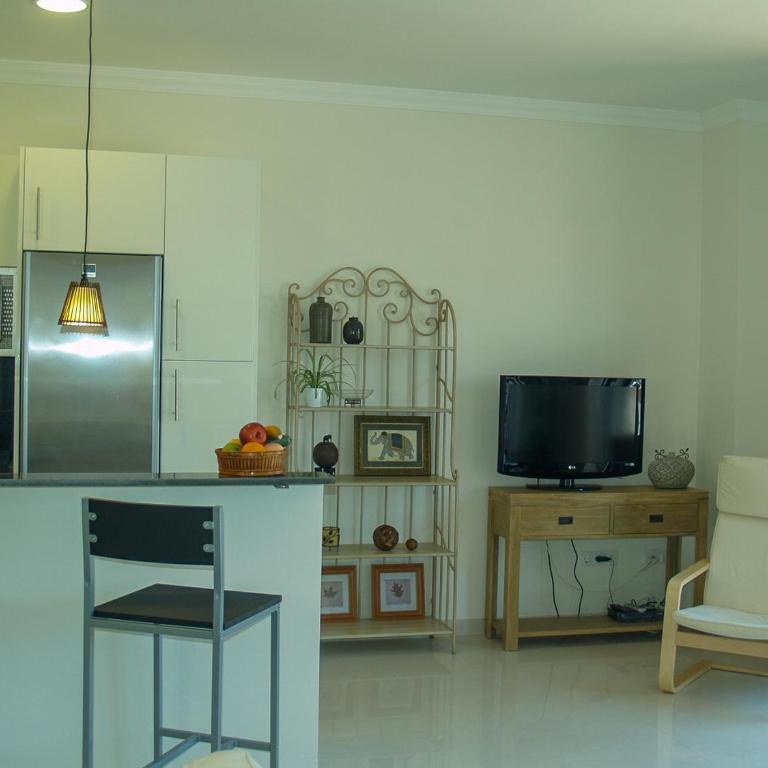 Nerja Paradise Rentals - City Center Apt Plaza España - Apartamento - 14