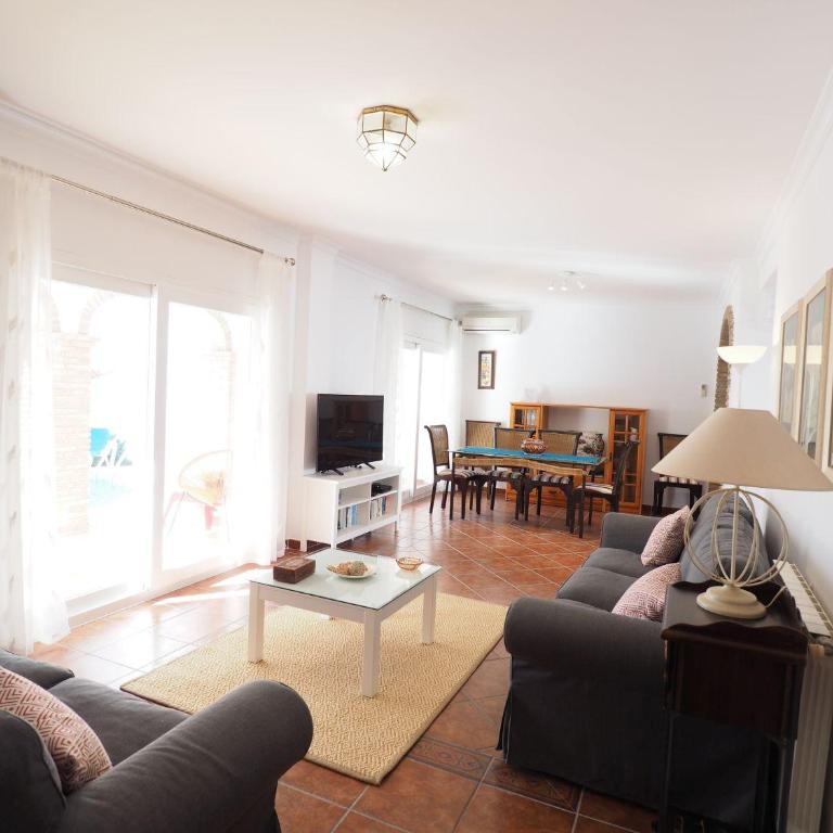 Nerja Paradise Rentals - Villa Jazmines - Villa - 12