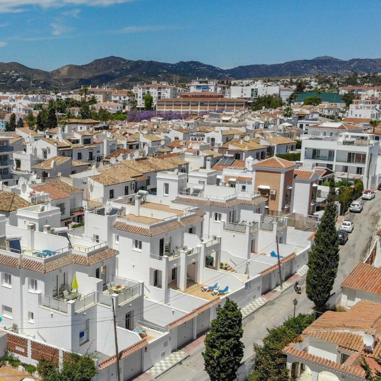 Nerja Paradise Rentals - Villa Ambar - Villa - 34