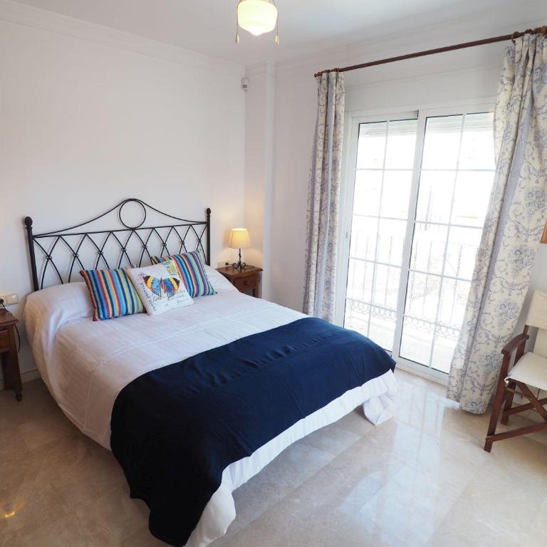 Nerja Paradise Rentals - Villa Las Palomas - Villa - 11