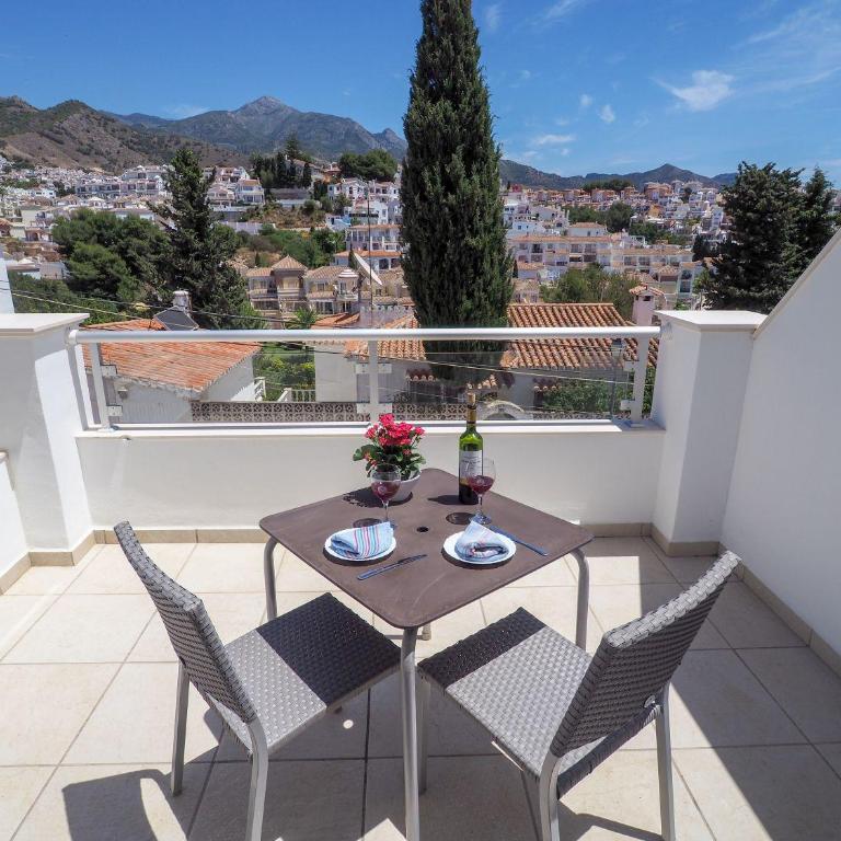 Nerja Paradise Rentals - Villa Perla - Villa - 18