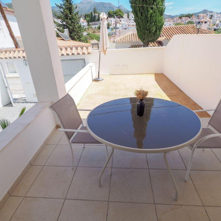 Nerja Paradise Rentals - Villa Perla - Villa - 40