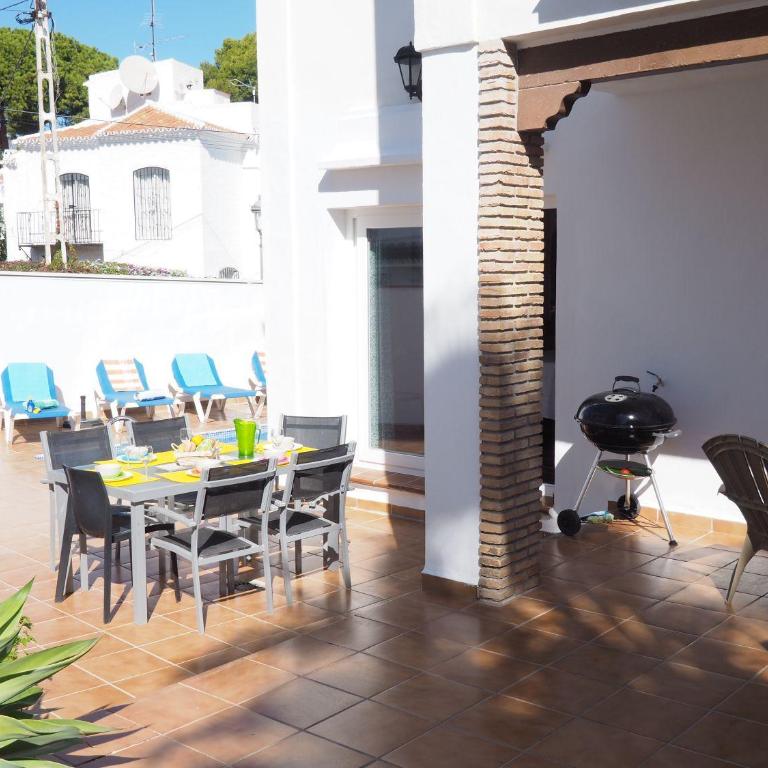 Nerja Paradise Rentals - Villa Buganvilla - Villa - 32