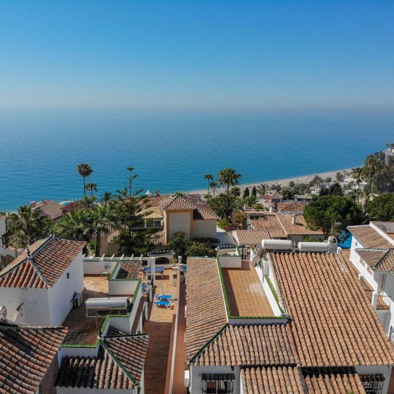 Nerja Paradise Rentals - Villa Azalea - Villa - 55