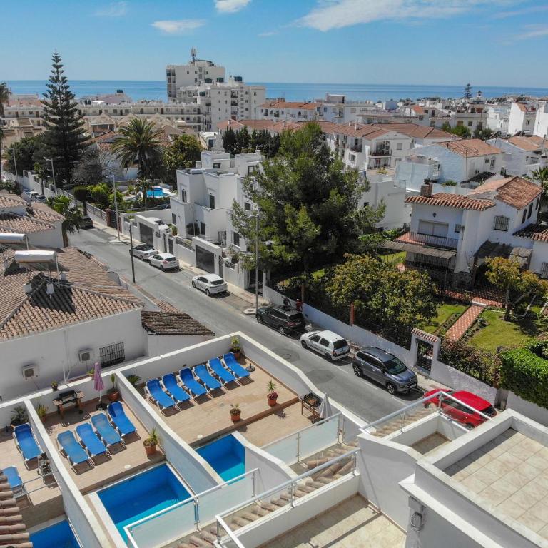 Nerja Paradise Rentals - Villa Daisy - Villa - 40
