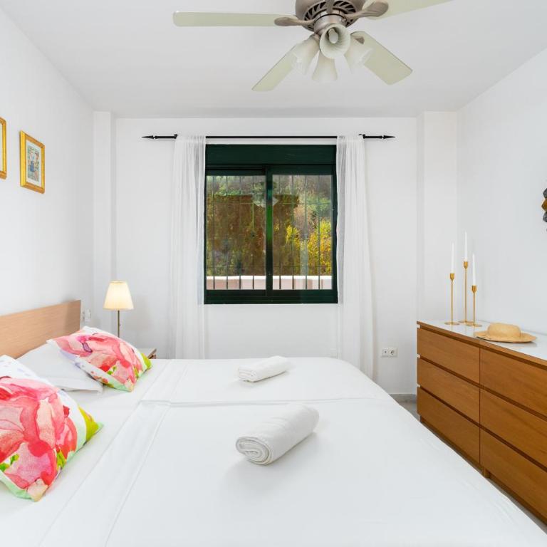 Gem in Pueblo El Jardin by Costarentals - Ref 136 - One-Bedroom Apartment - 14