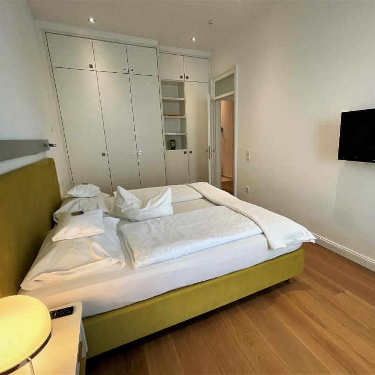 120qm Deluxe Apartment Suites Christina im Stil Design Hotel Vosteen Nähe der Kaiserburg - Deluxe Apartment - 3