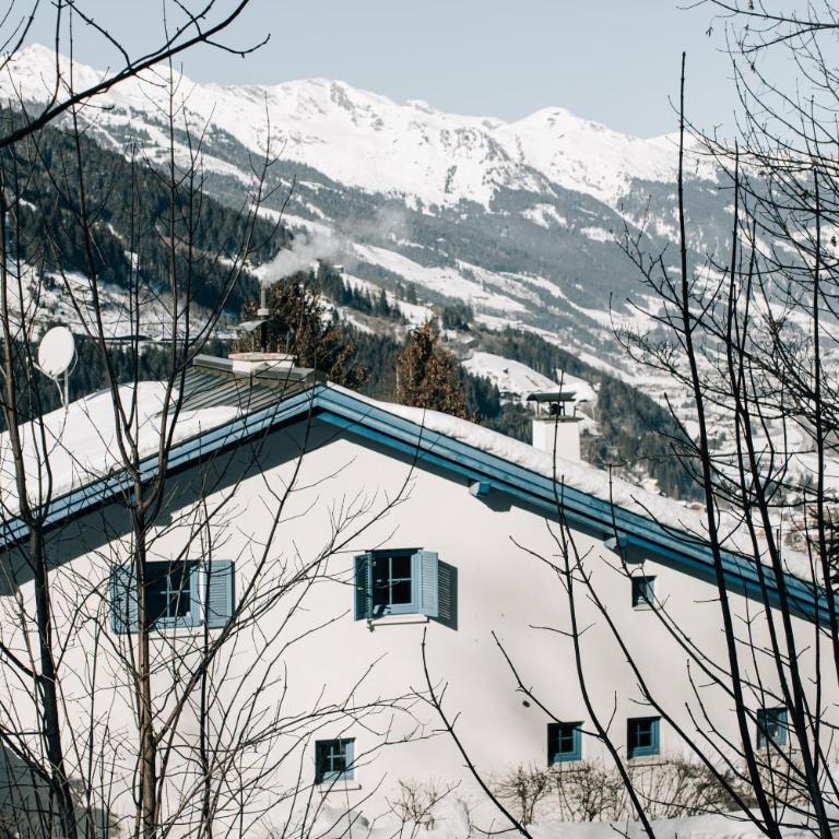 Charming chalet with sauna + views! - Chalet - 39