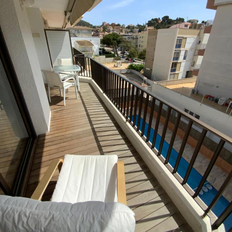 LETS HOLIDAYS Quiet apartment with pool in tossa - Apartamento de 1 dormitorio - 7