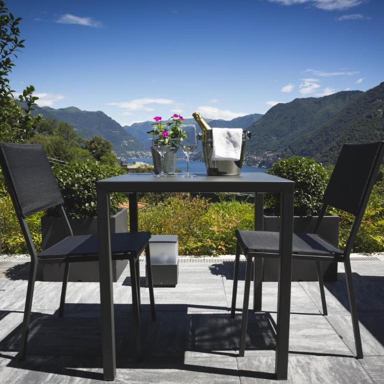 B&B Vista Lago - Deluxe Double Room with Lake View and Garden - 4