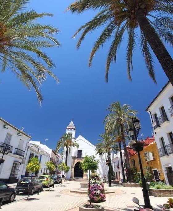 Luxurious apartment close to Puerto Banus - Two-Bedroom Apartment - 22