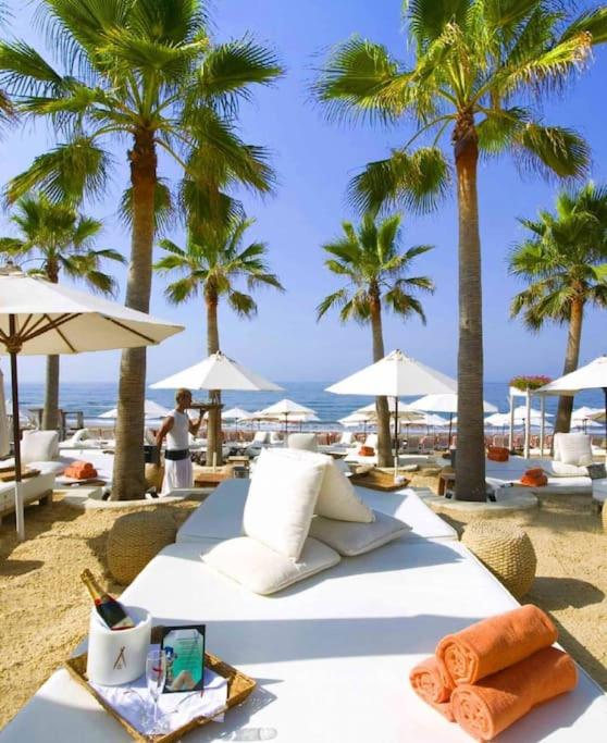 Luxurious apartment close to Puerto Banus - Two-Bedroom Apartment - 35