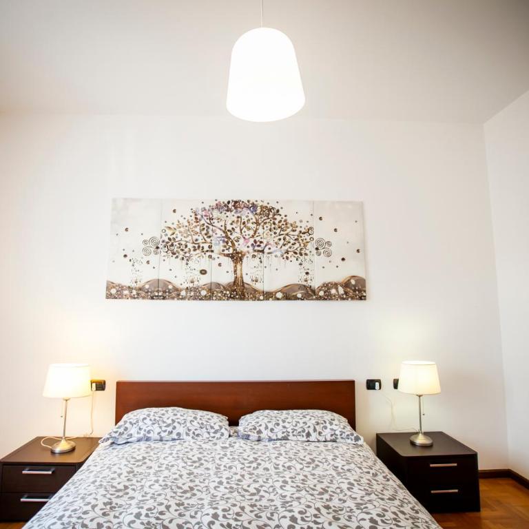 Dante108 - Three-Bedroom Apartment - 26