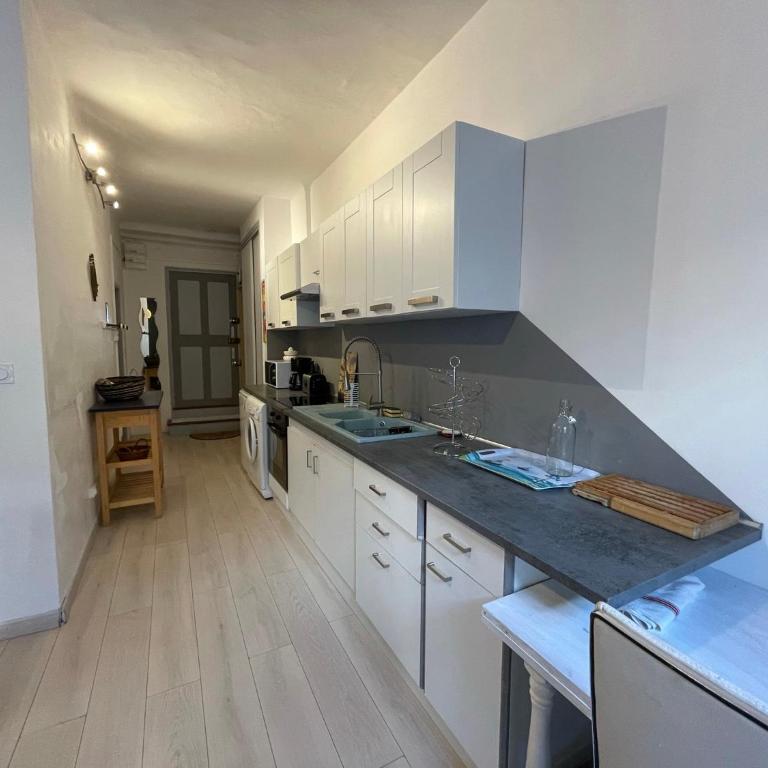 Agréable T2 avec baignoire - Appartement 1 Chambre - 14