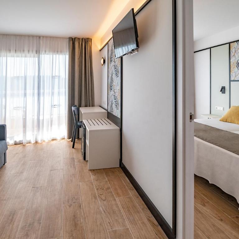 Medplaya Hotel Calypso - Suite Junior con terraza (2 adultos) - 4