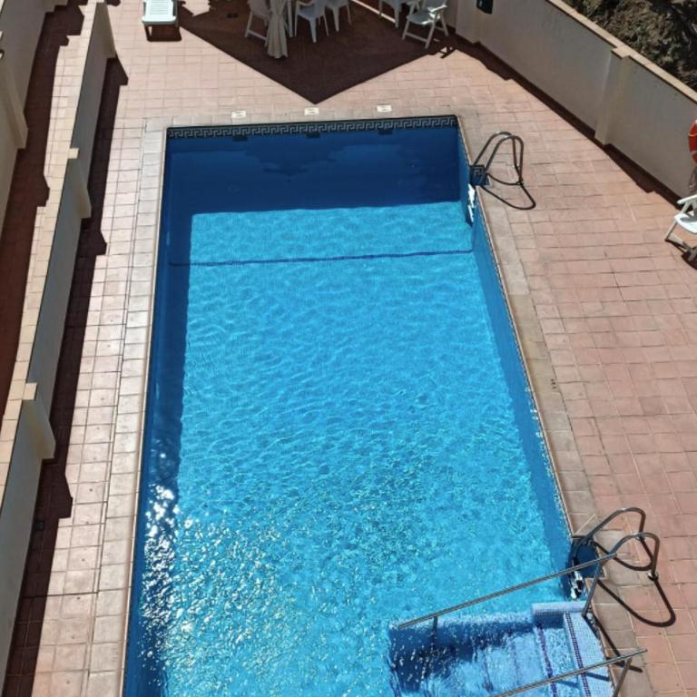 ESPACIOSO Y CENTRICO - Apartamento de 2 dormitorios - 3