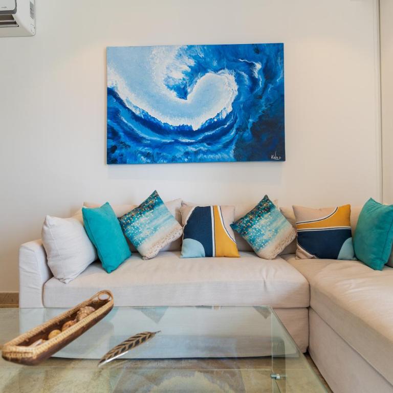 New & Equipped Apartment Steps From The Beach With Pool Jacuzzi By Yeah - Three-Bedroom Apartment - 23