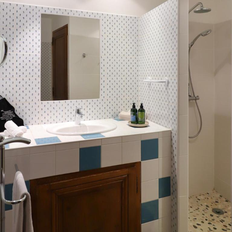 LA FERME DE LA HUPPE - Chambre Double Supérieure - 1