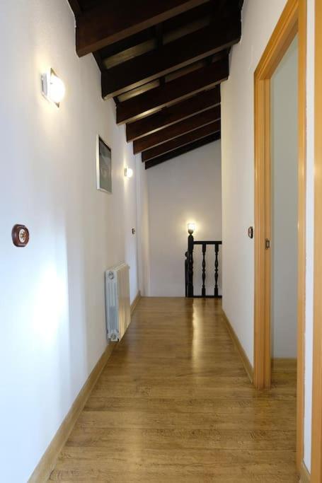 Casa de pueblo adosada, en la zona rural de Gijón. - Casa de 3 dormitorios - 39