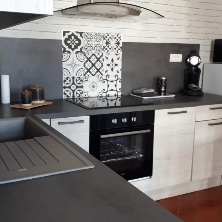 Appartement avec balcon, bord du canal, Wifi. - Appartamento con 1 Camera da Letto - 7