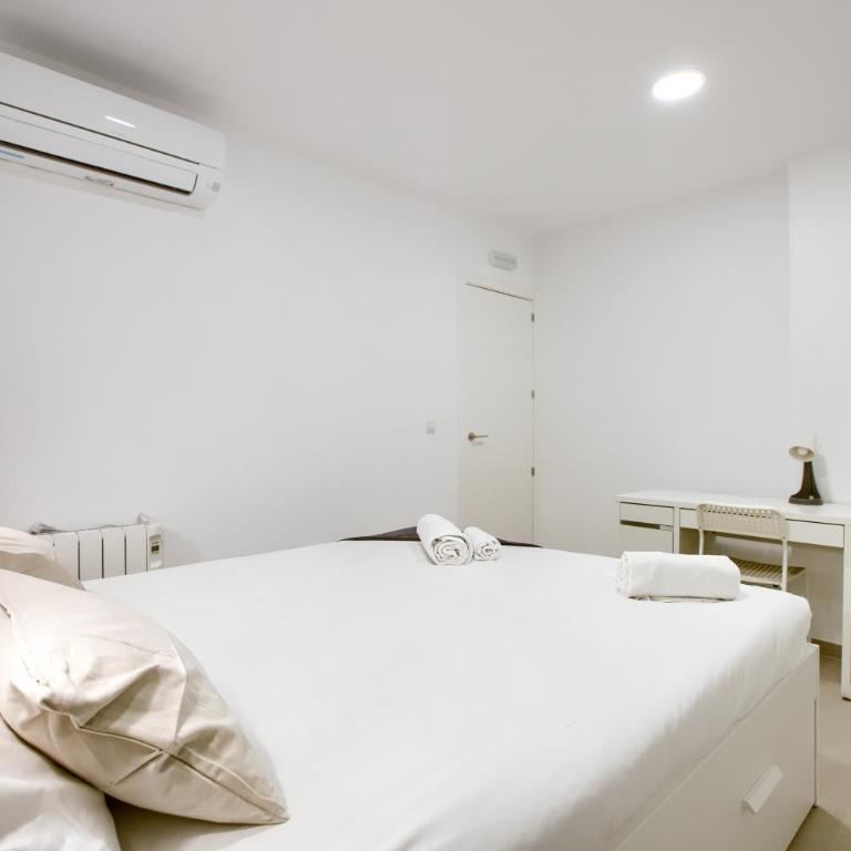 Charming Madrid La Elipa - 3 dormitorios - Three-Bedroom Apartment - 20