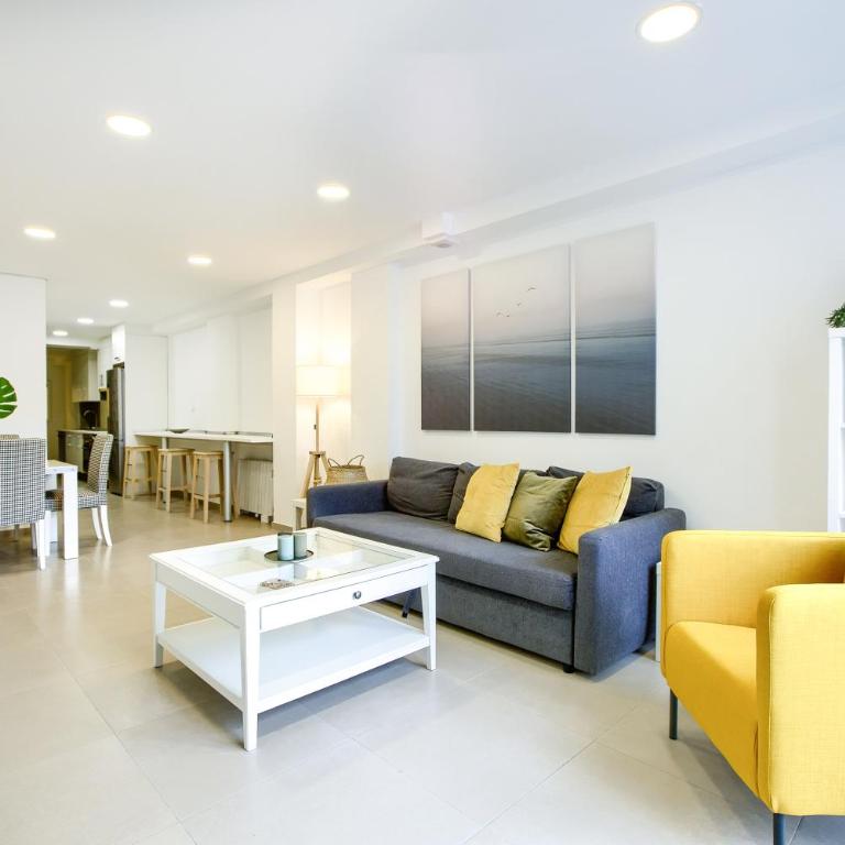 Charming Madrid La Elipa - 3 dormitorios - Three-Bedroom Apartment - 7