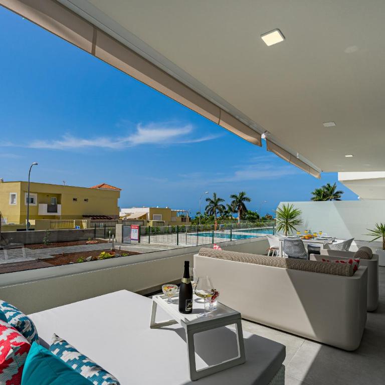 Modern new apartment Las Terrazas de Costa Adeje. Heated pool, big terrace and private parking - Apartamento de 2 dormitorios - 10